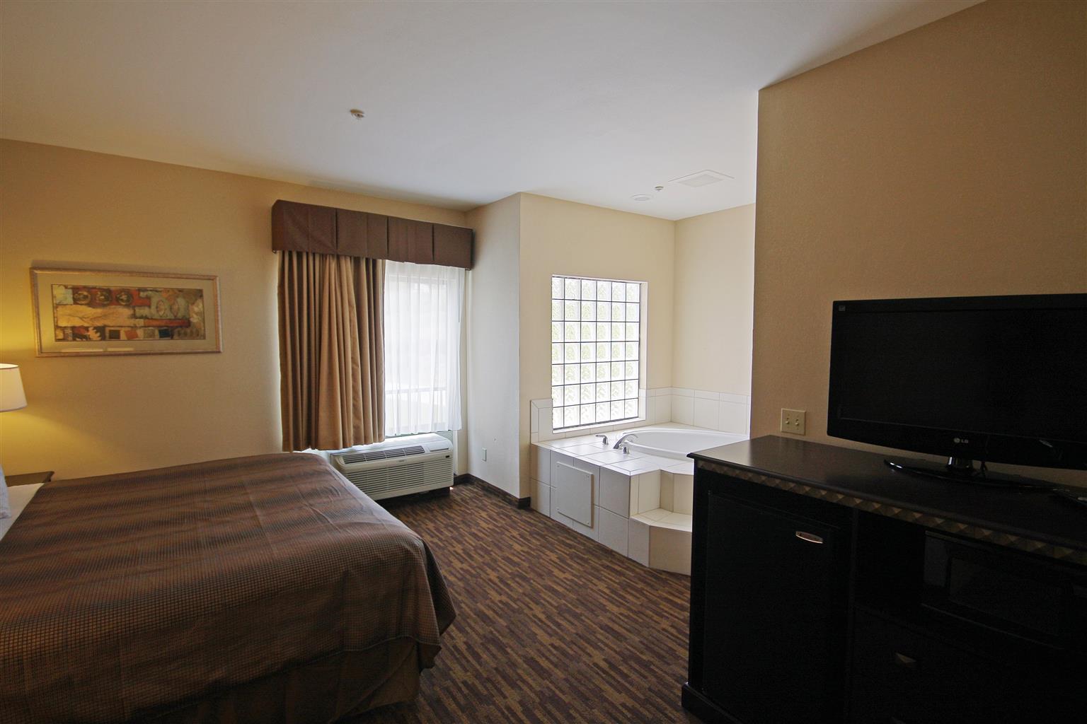 The Bridges Hotel Natchez Room photo
