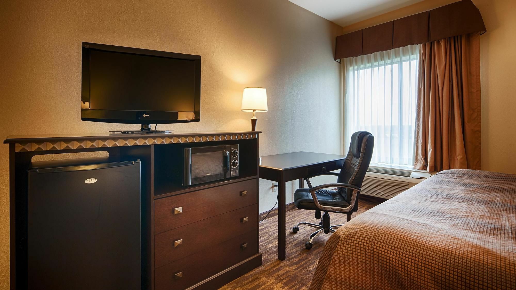 The Bridges Hotel Natchez Room photo