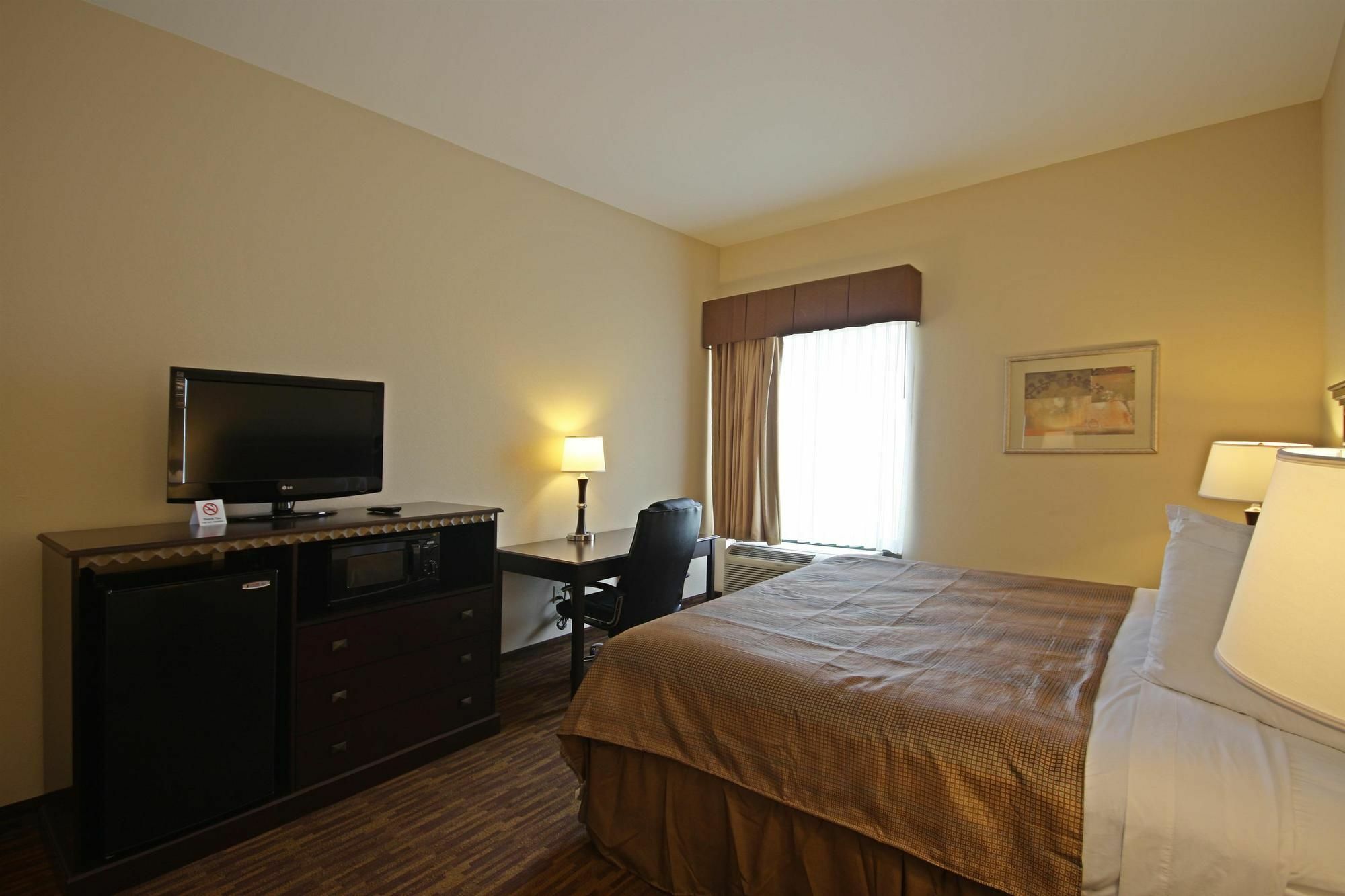 The Bridges Hotel Natchez Room photo